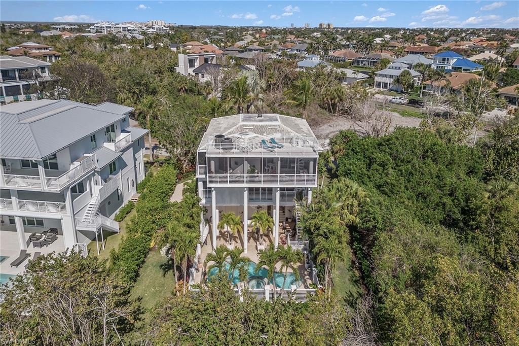 HIDEAWAY BEACH - Residential