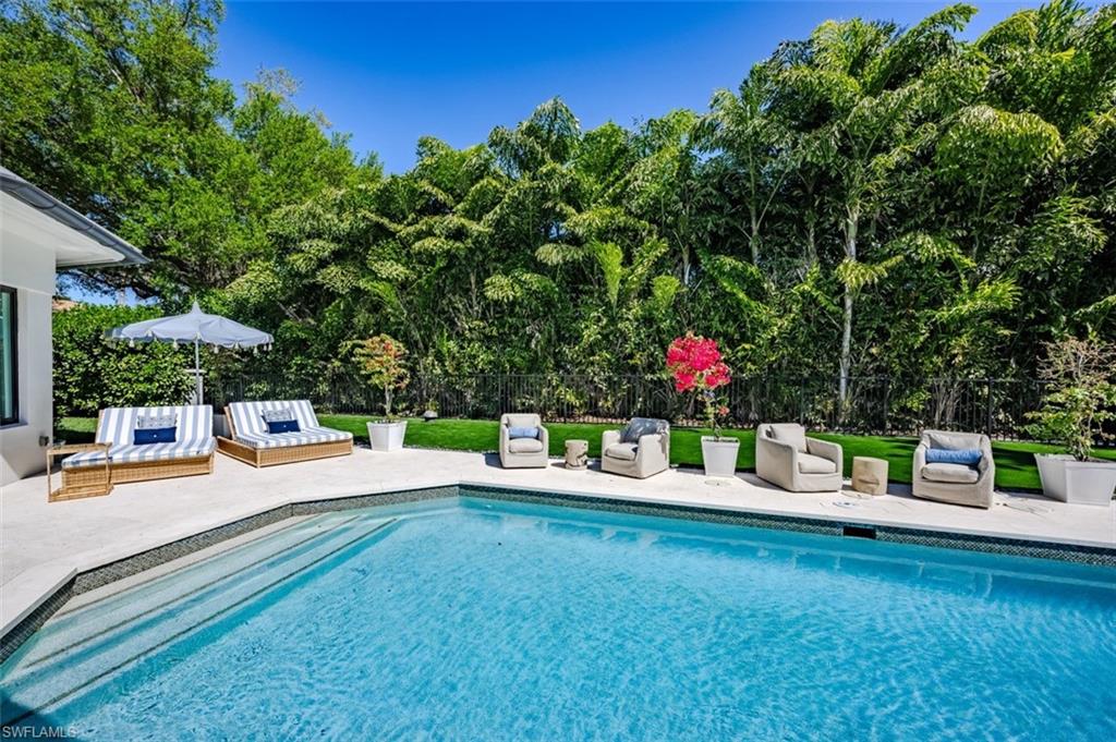 WATERFORD AT PELICAN BAY - Residential