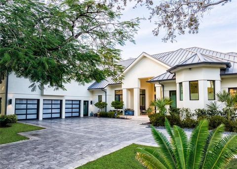 681 KATEMORE LN NAPLES FL 34108