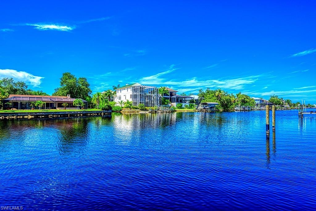 MARINA POINTE - Residential