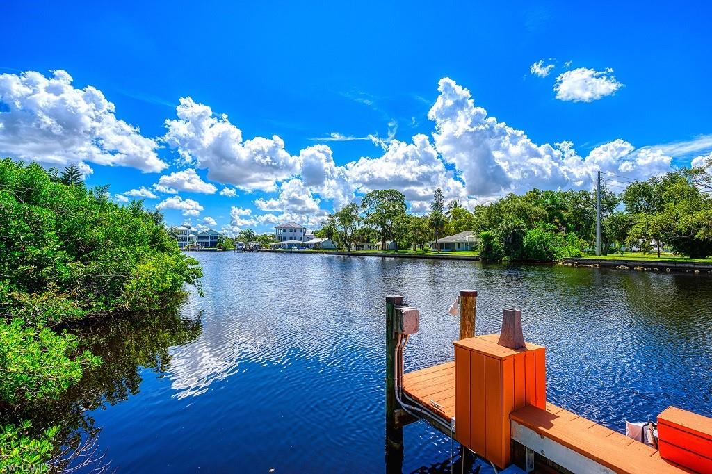 MARINA POINTE - Residential