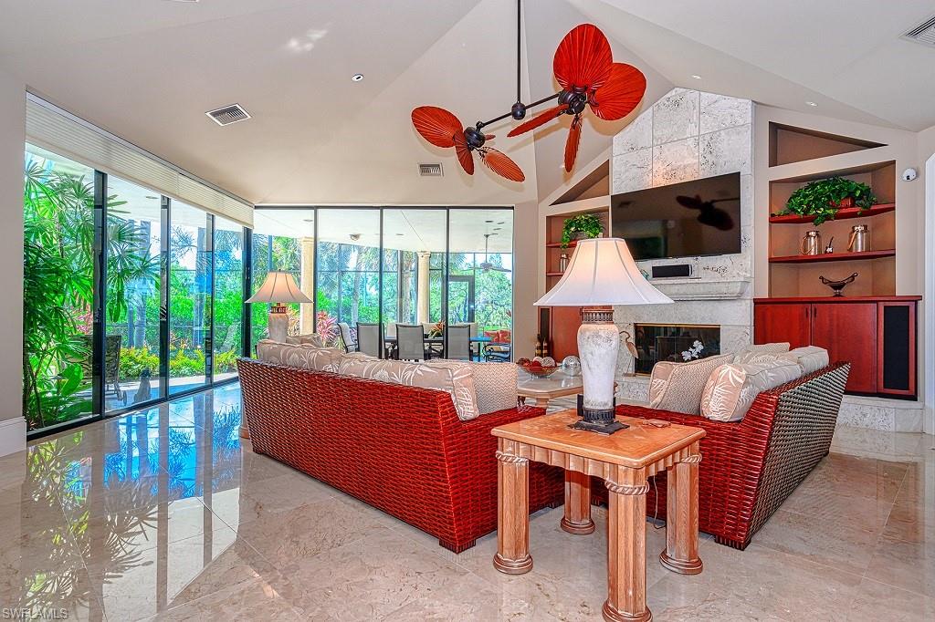 MARINA POINTE - Residential