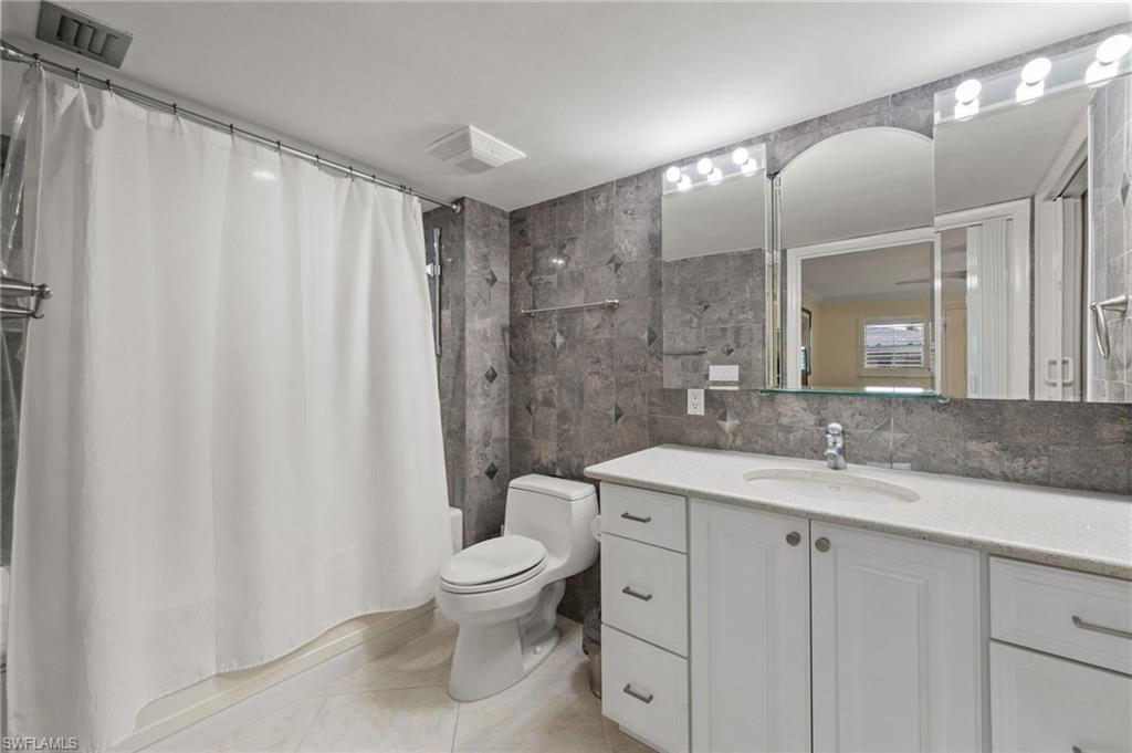 WINDSOR COURT - Residential