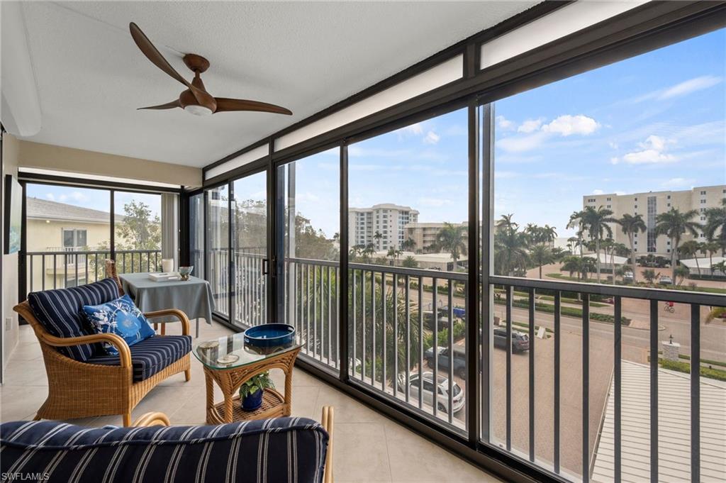 WINDSOR COURT - Residential