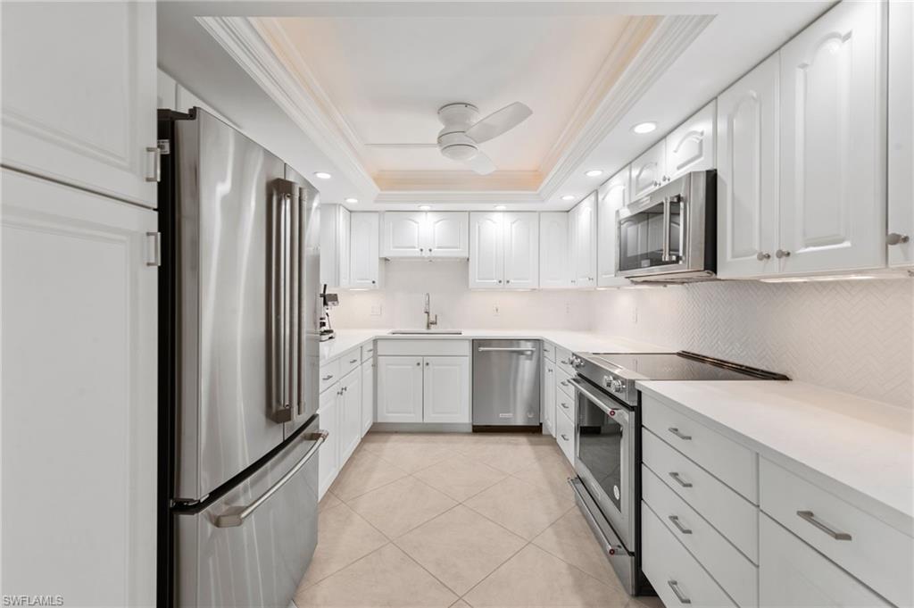 WINDSOR COURT - Residential