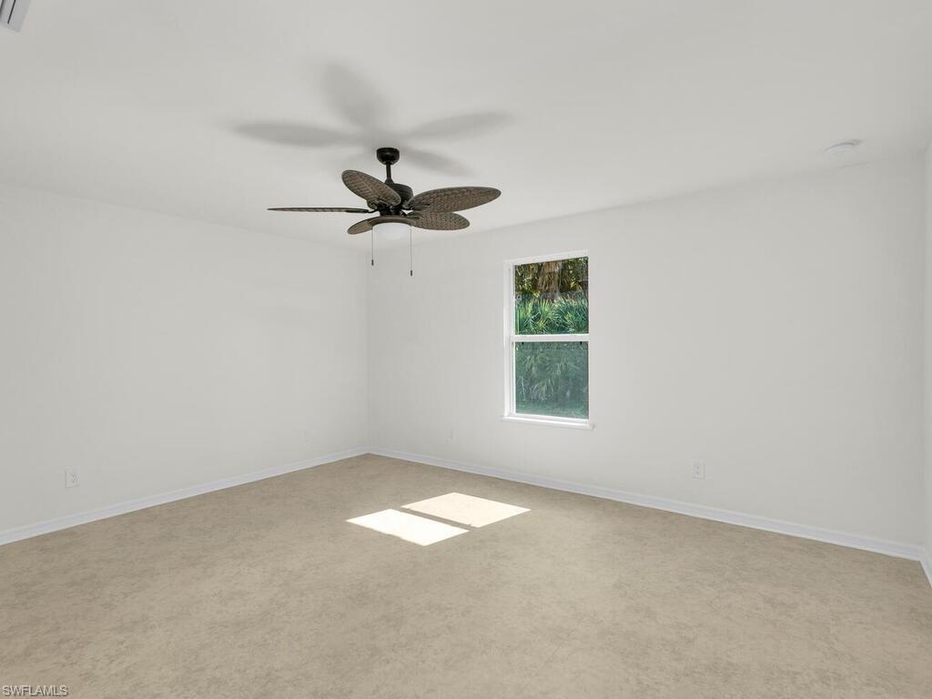 THE CAYS - Residential