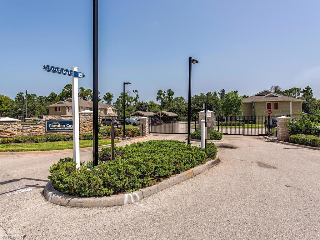 VANDERBILT PLACE - Residential