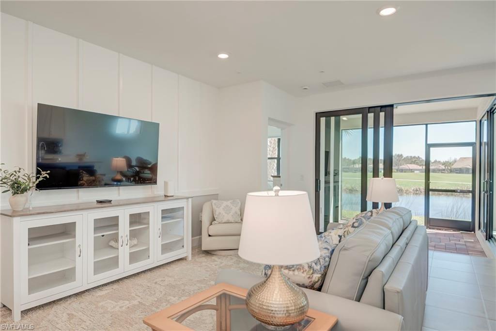 DEL WEBB - Residential