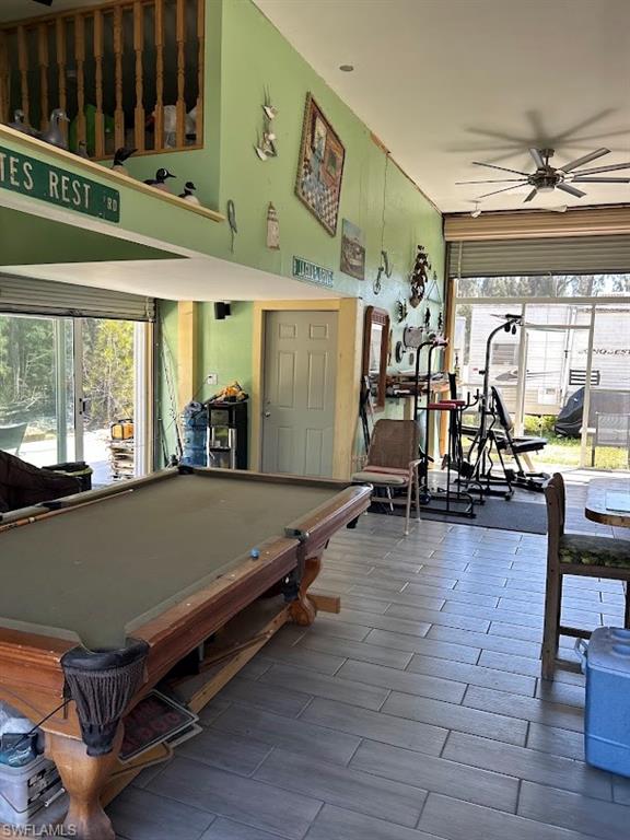 CARRIAGE HOMES AT WOODS EDGE - Residential