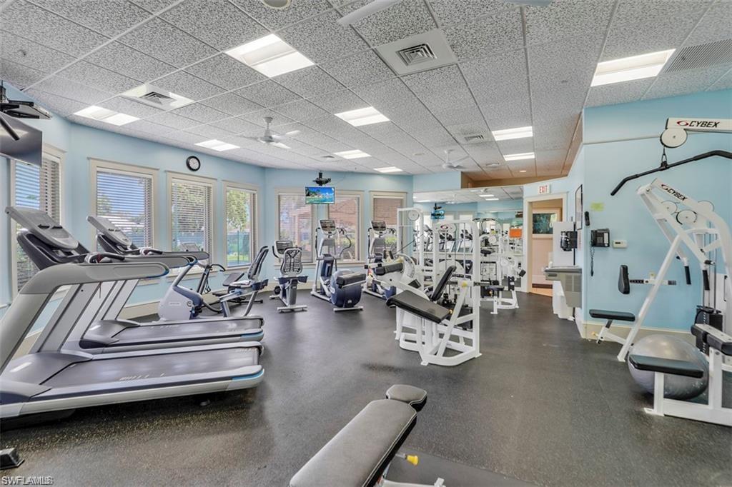 LONGSHORE LAKE - Residential