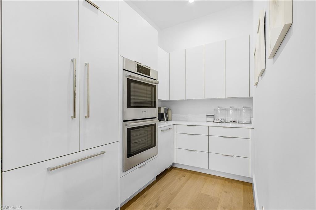 ESTATES - Residential