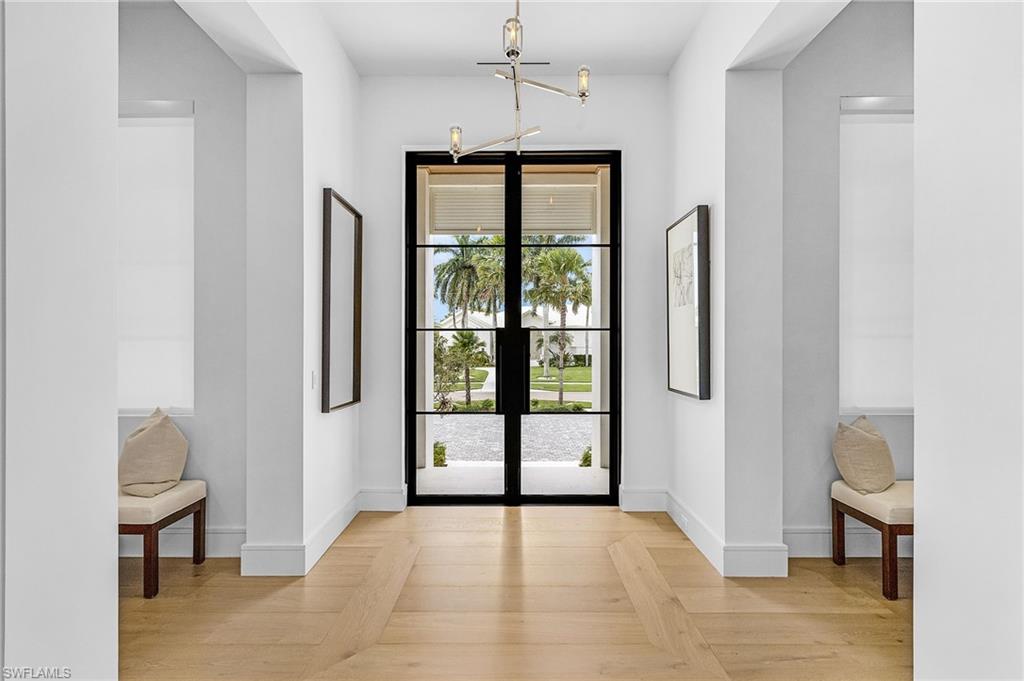 ESTATES - Residential