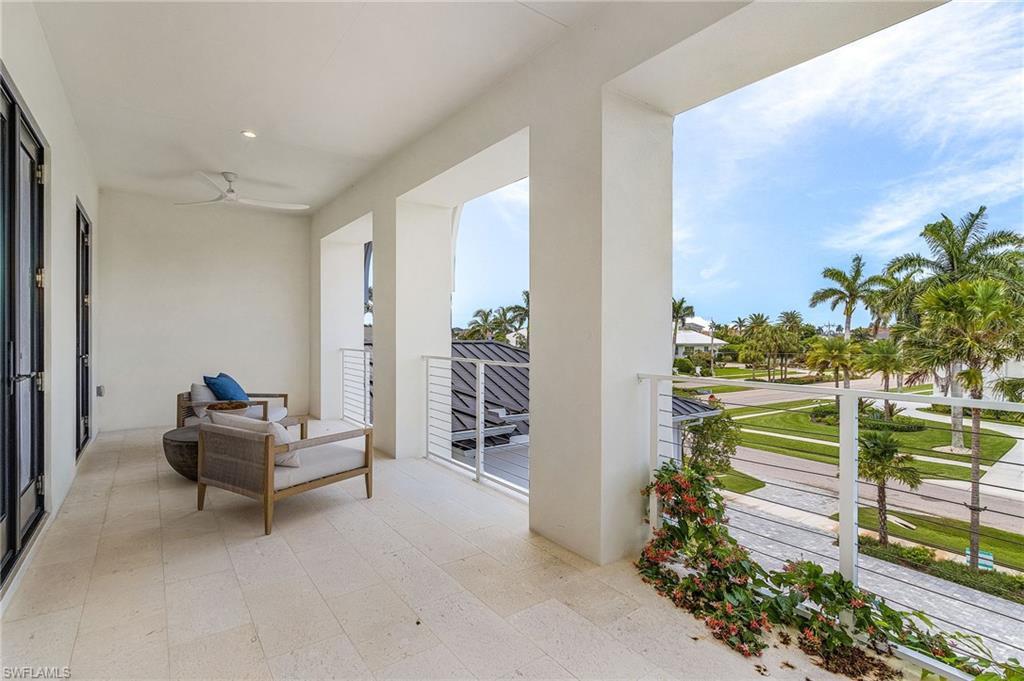 ESTATES - Residential