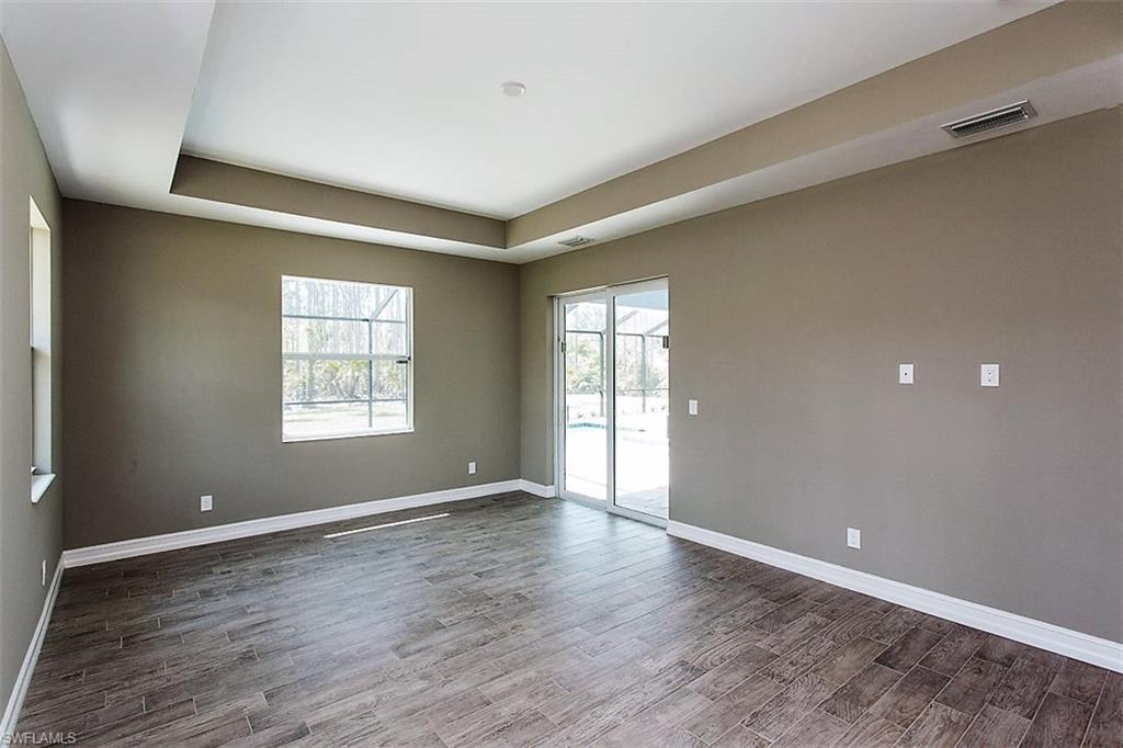 CHATHAM WOODS - Residential