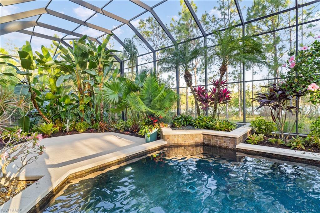 NAPLES CLUB ESTATES - Residential