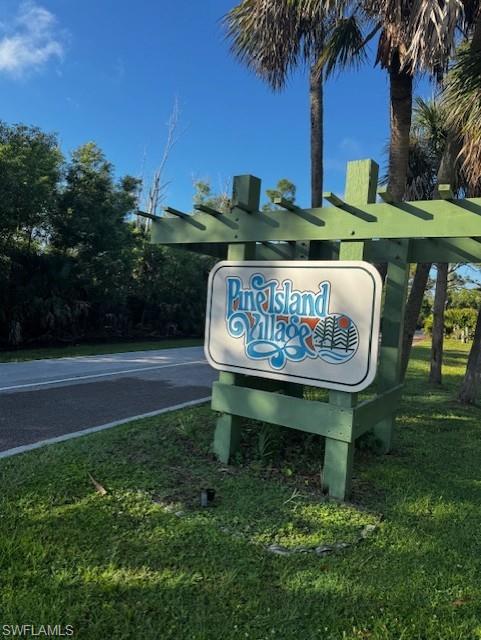 PINE ISLAND VILLAGE - Land