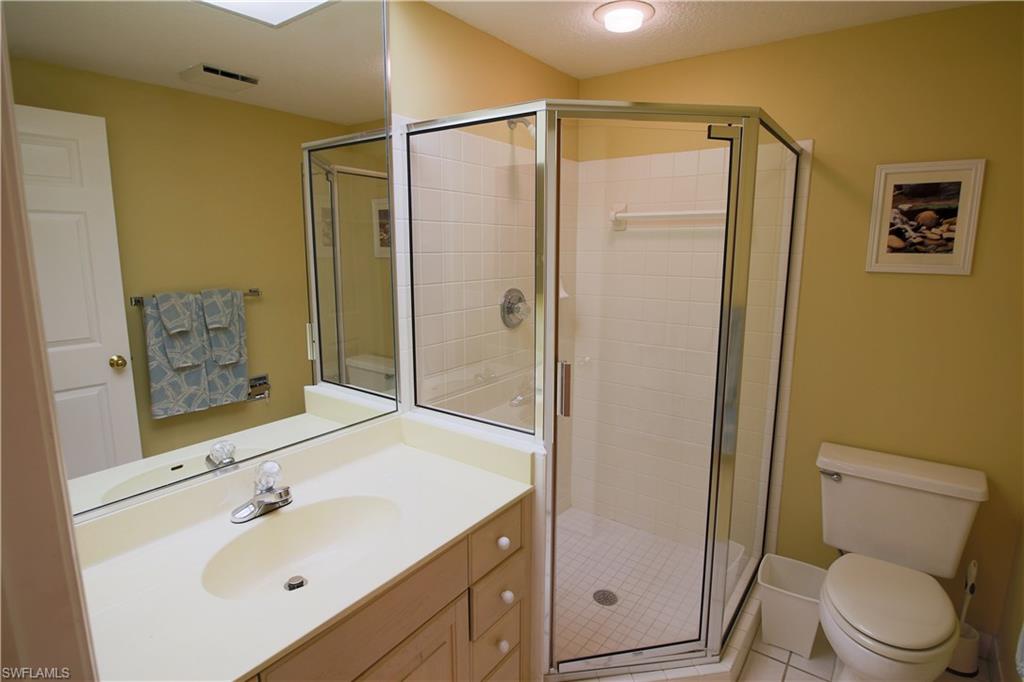 BAREFOOT BEACH CLUB - Residential