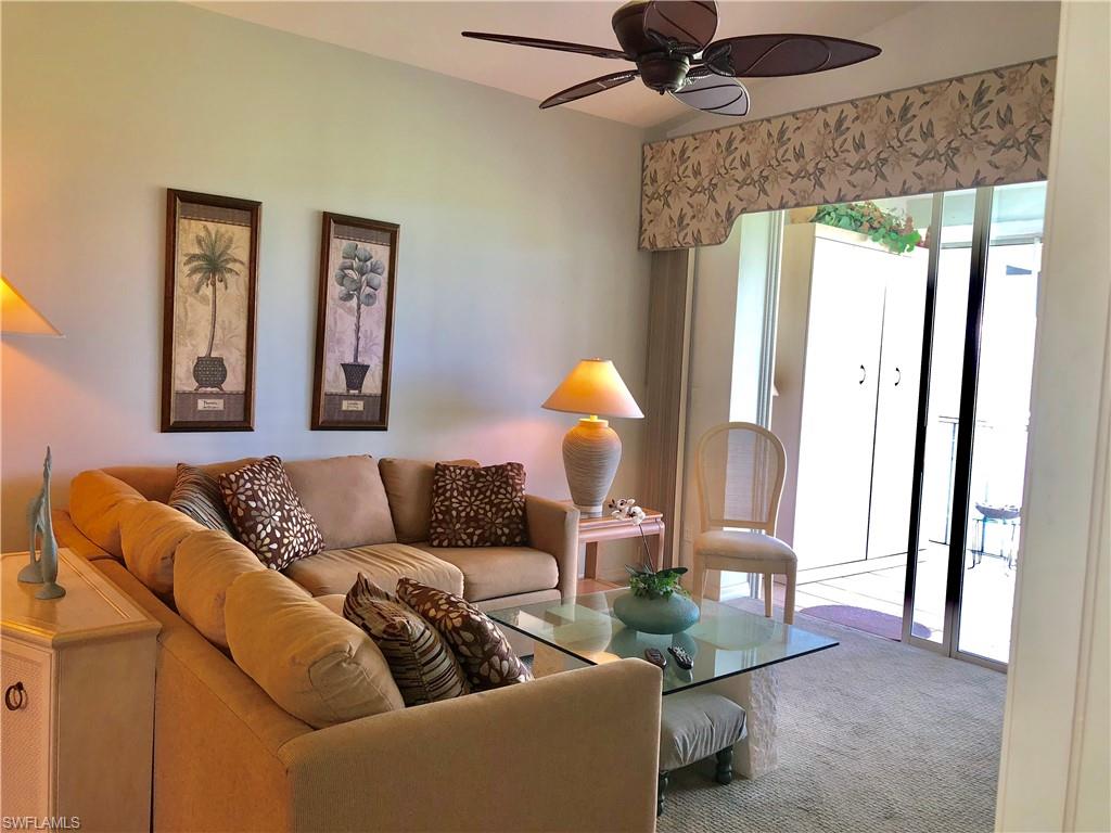 TWELVE OAKS - Residential