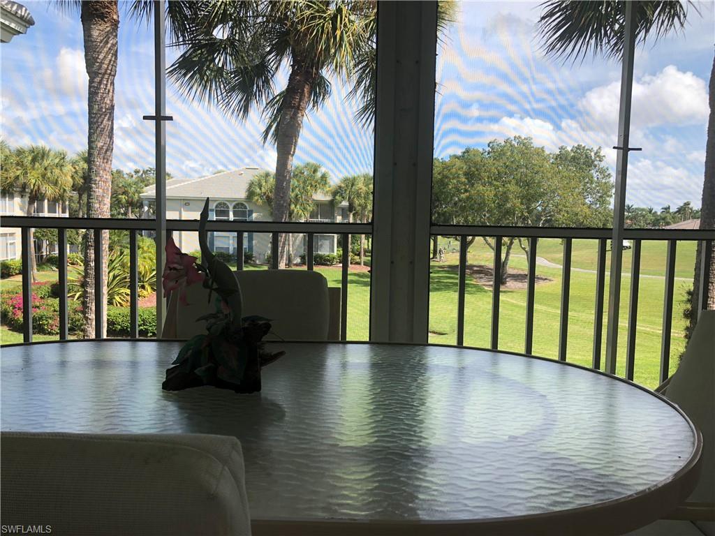 TWELVE OAKS - Residential