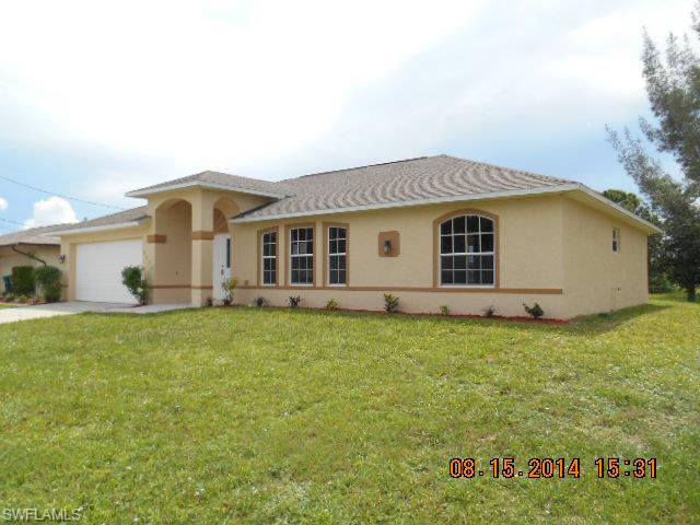 CAPE CORAL - Residential