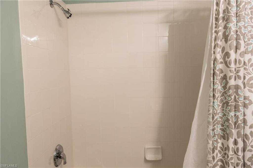 FOREST GLEN - Residential Lease