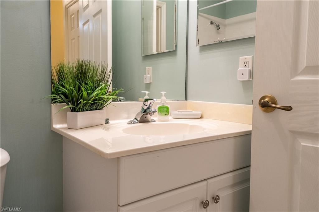 FOREST GLEN - Residential Lease