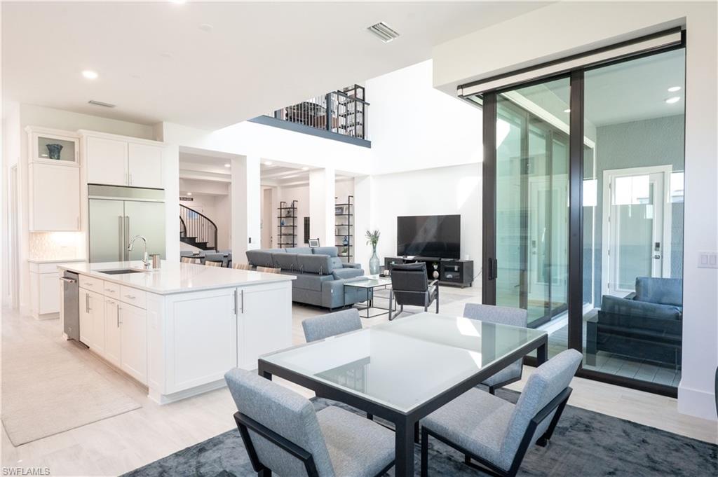 CORKSCREW ESTATES - Residential