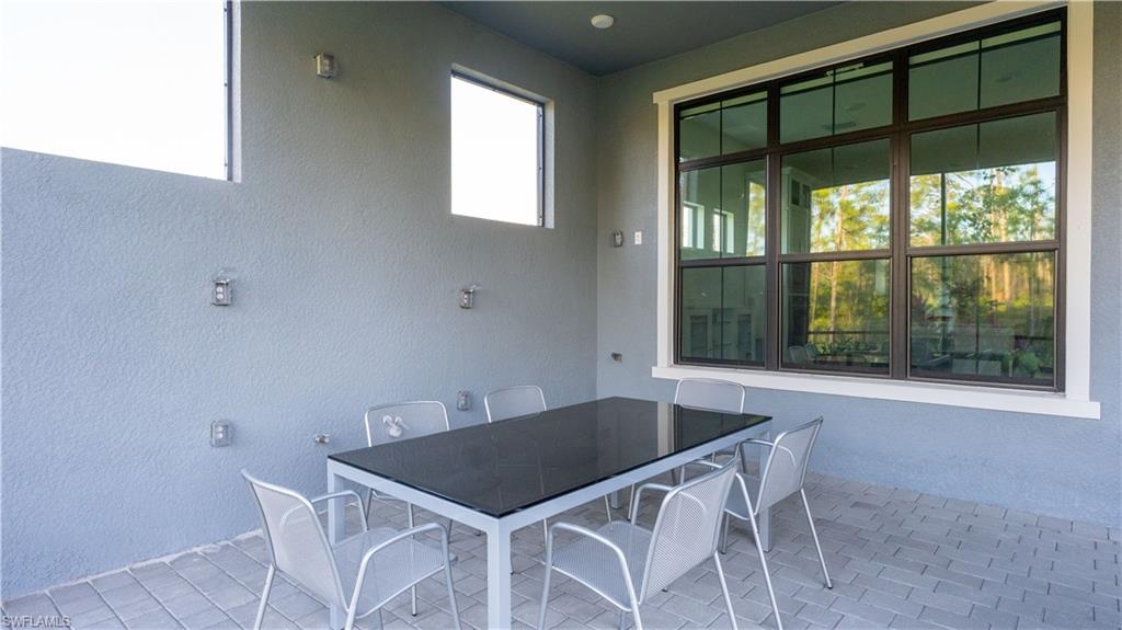 CORKSCREW ESTATES - Residential