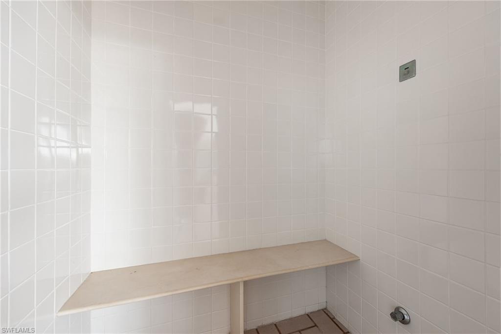 RIDGEWOOD - Residential