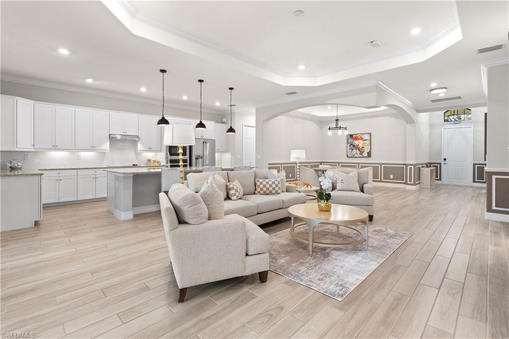 BONITA NATIONAL GOLF AND COUNTRY CLUB - Residential