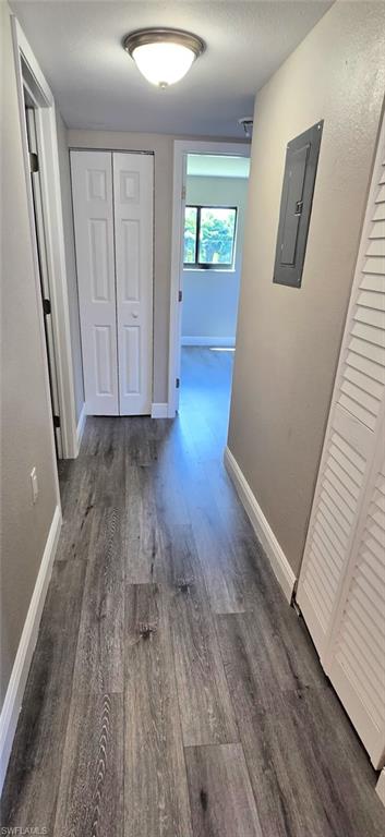 ROYAL WOODS - Residential