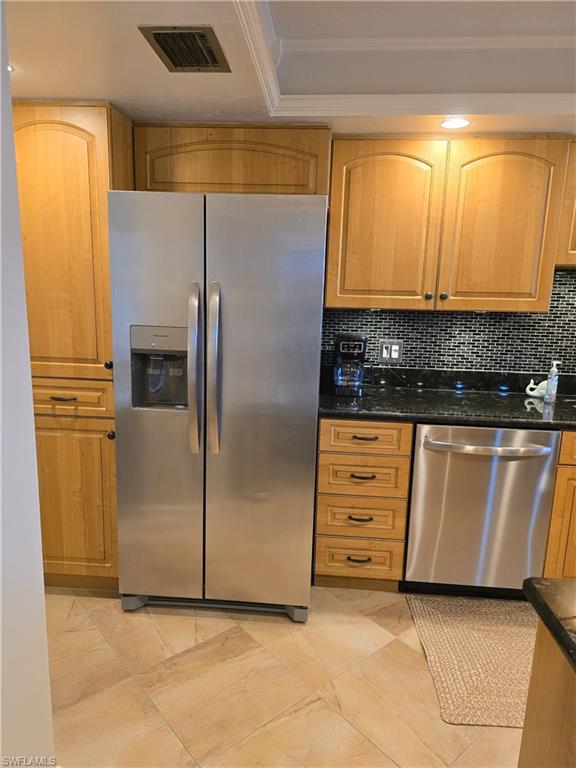 ASHLAND - Residential Lease