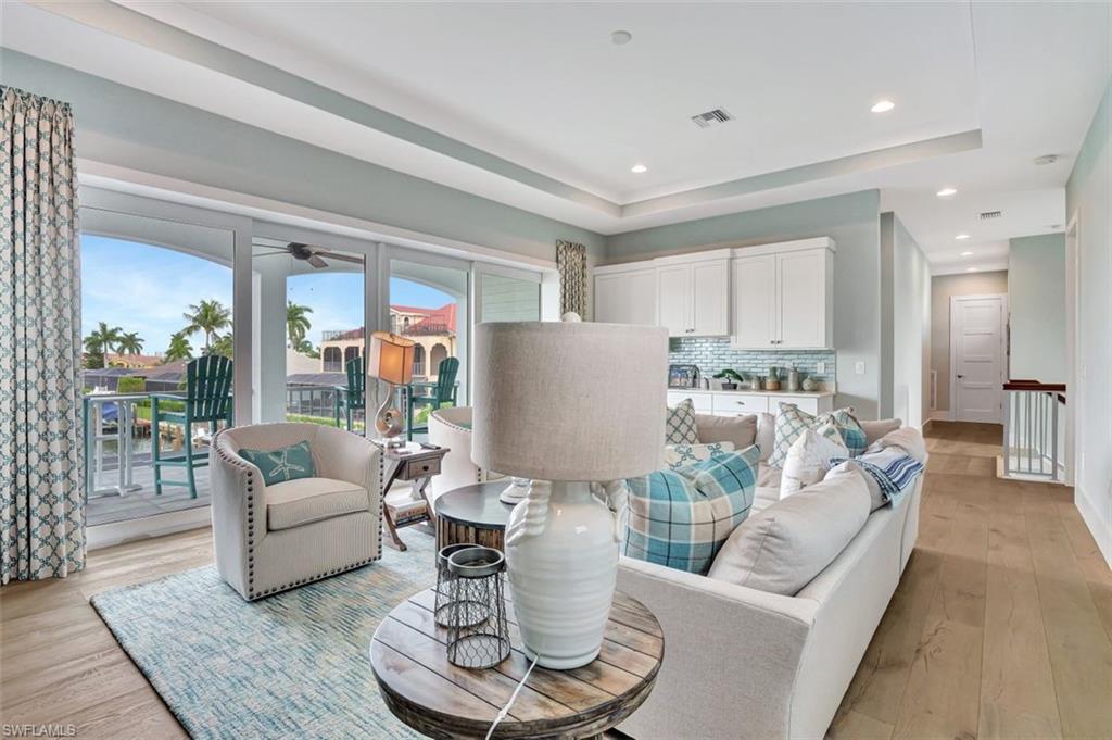 MARCO ISLAND - Residential