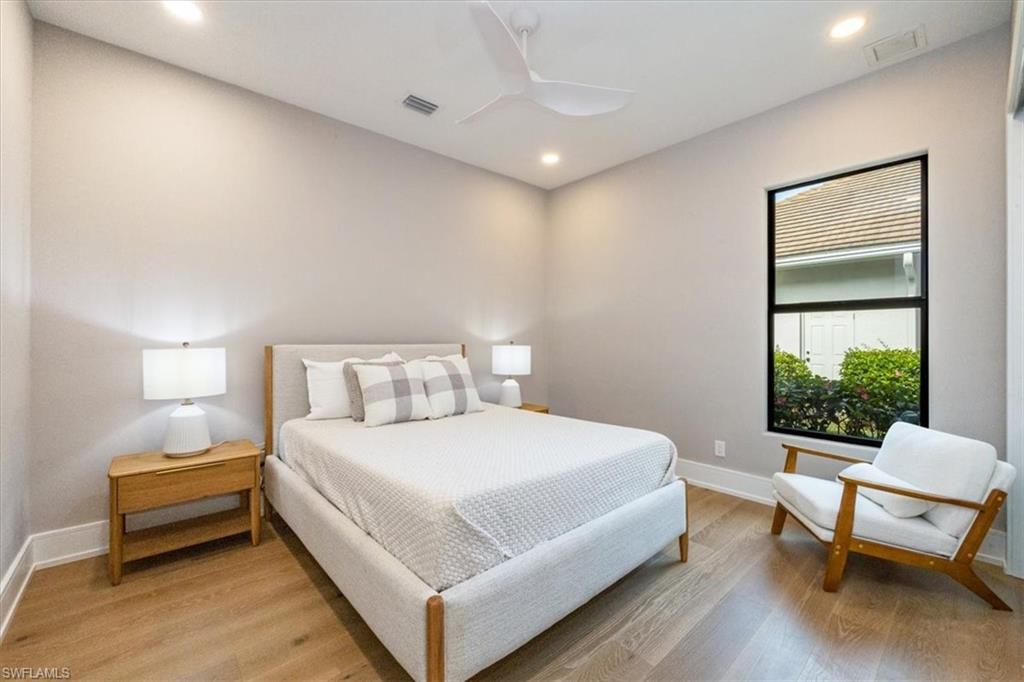 VALLEY OAK - Residential