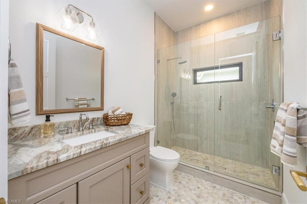 VALLEY OAK - Residential