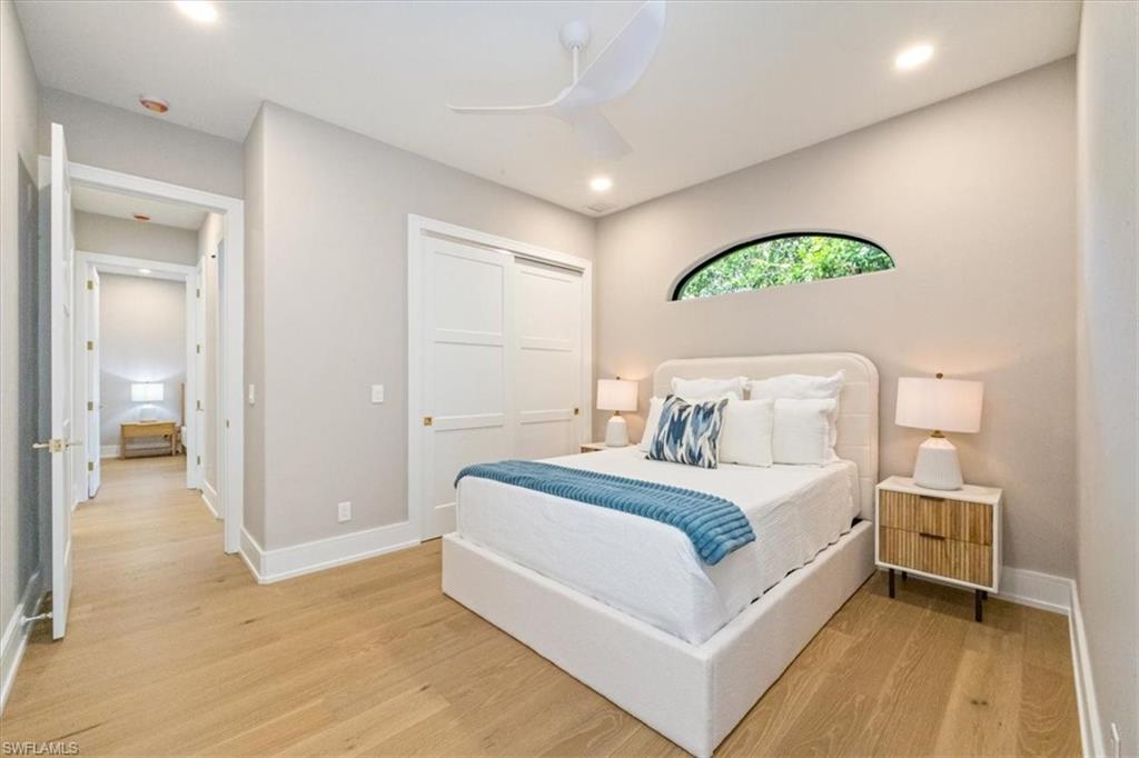 VALLEY OAK - Residential