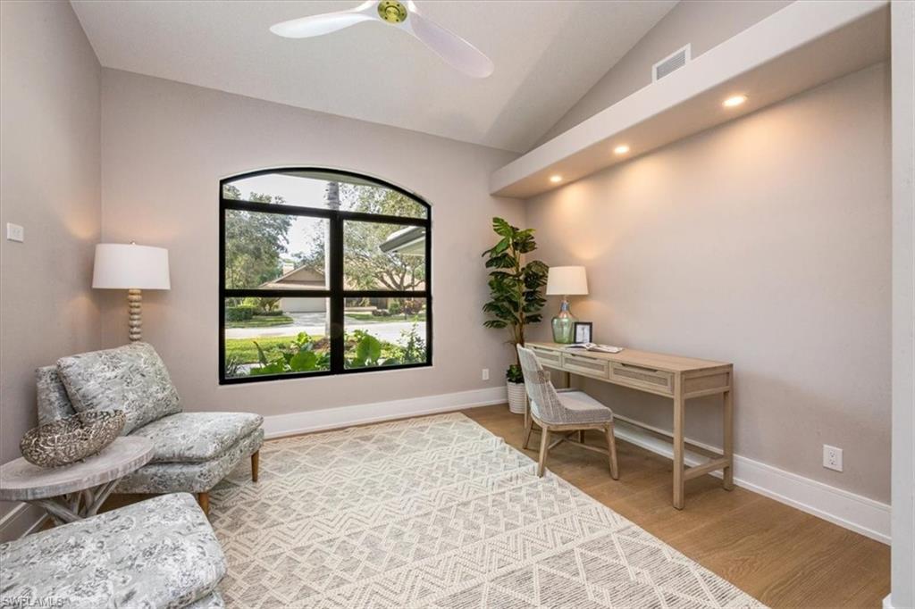 VALLEY OAK - Residential