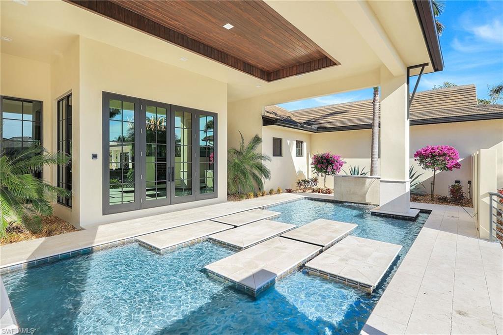 MARCO ISLAND - Residential