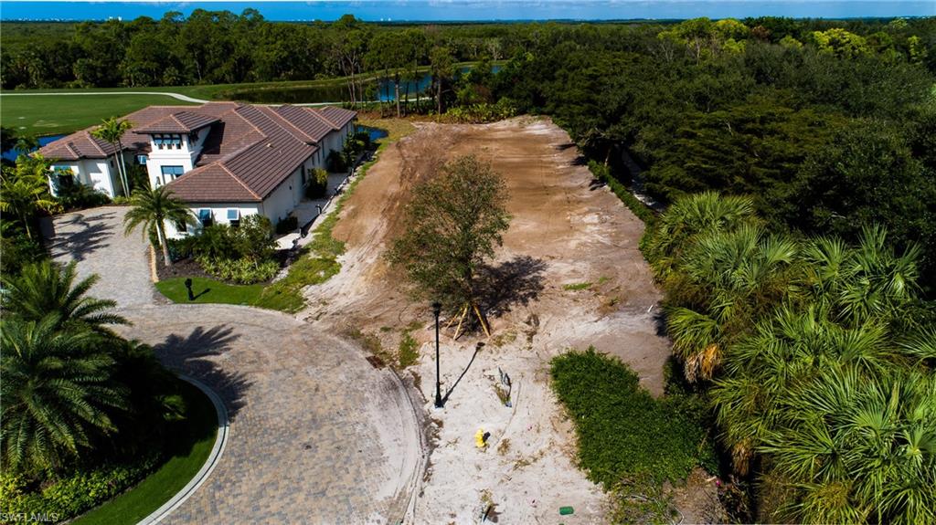 WESTLAKE COURT - Land