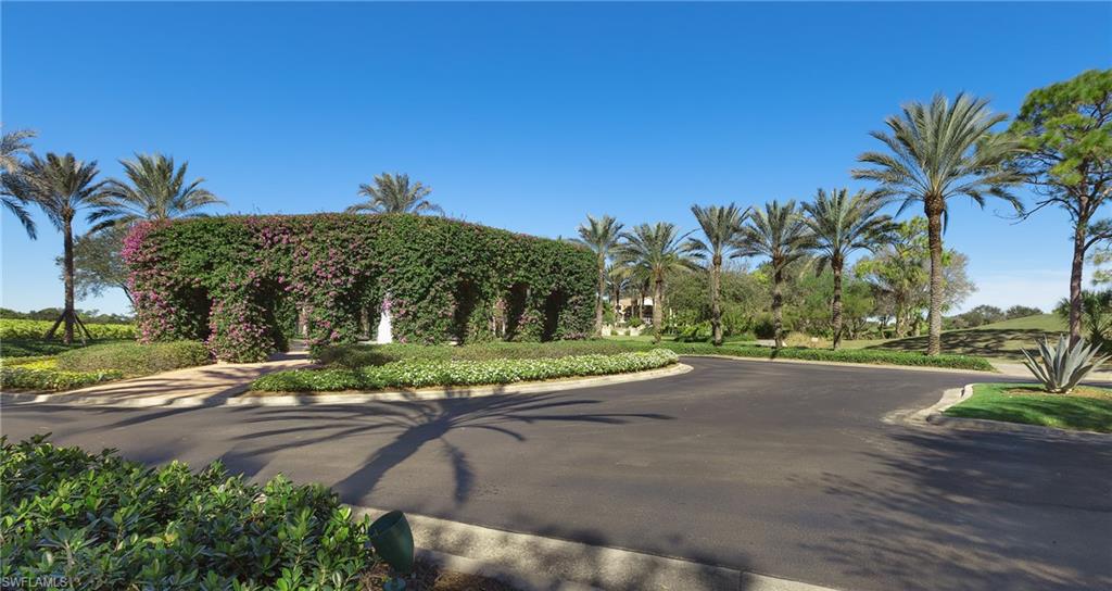 WESTLAKE COURT - Land