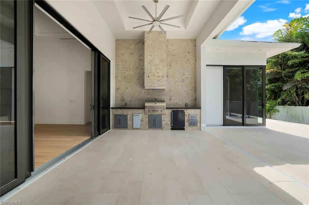 LAKE PARK - Residential