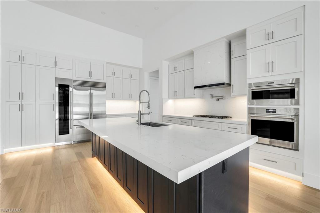 LAKE PARK - Residential