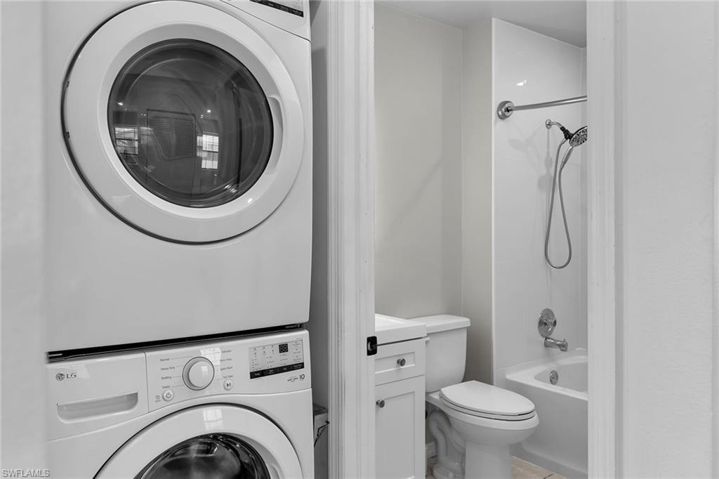 WOODGATE AT NAPLES - Residential