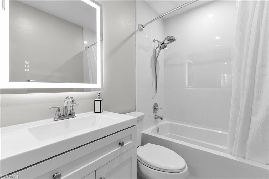 WOODGATE AT NAPLES - Residential