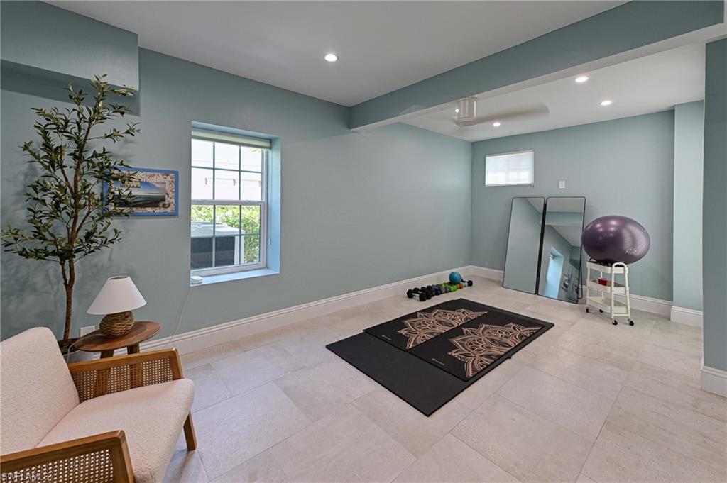 SOUTHPORT ON THE BAY - Residential