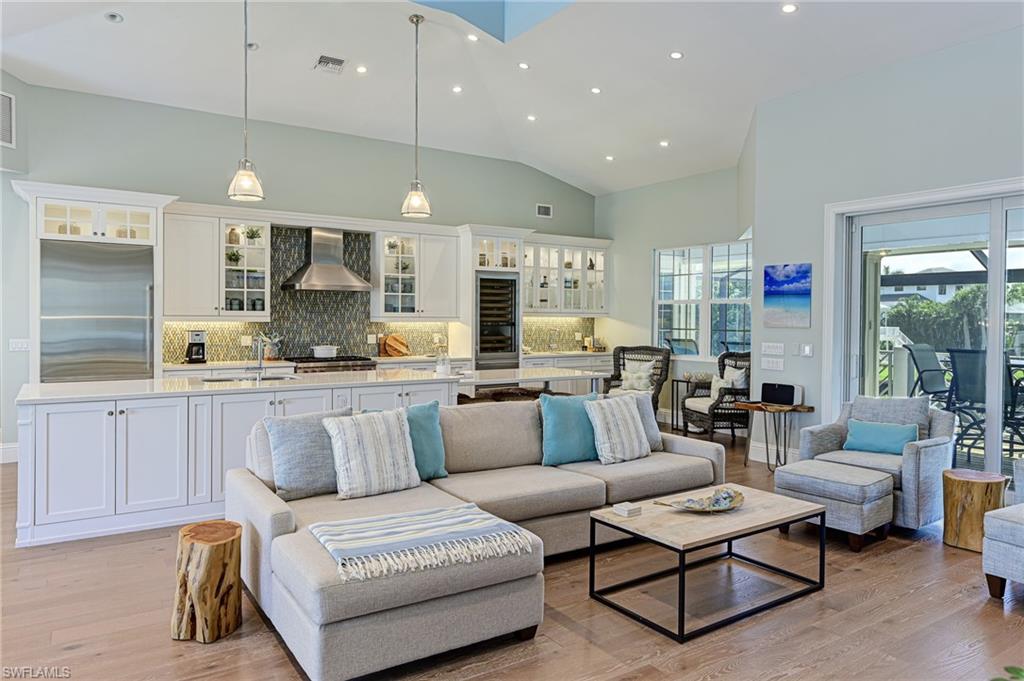 SOUTHPORT ON THE BAY - Residential