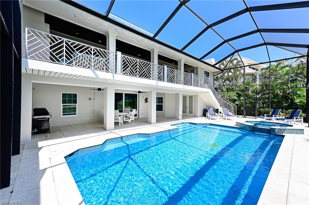 SOUTHPORT ON THE BAY - Residential