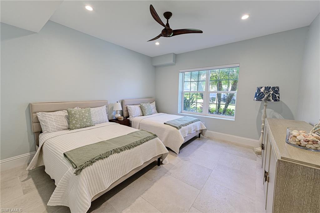 SOUTHPORT ON THE BAY - Residential