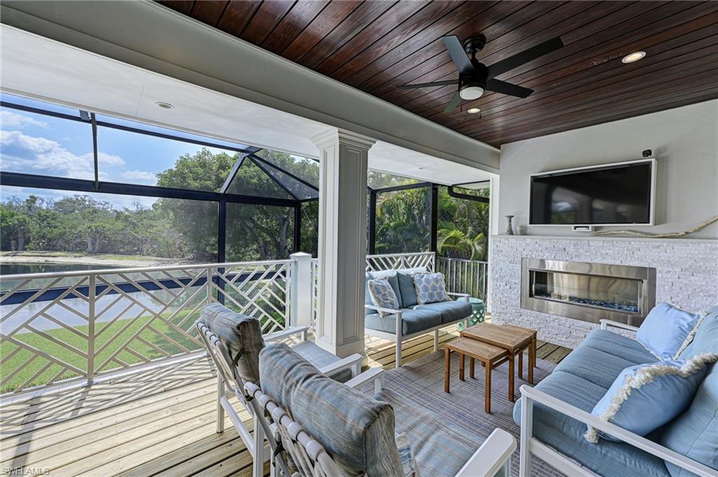 SOUTHPORT ON THE BAY - Residential