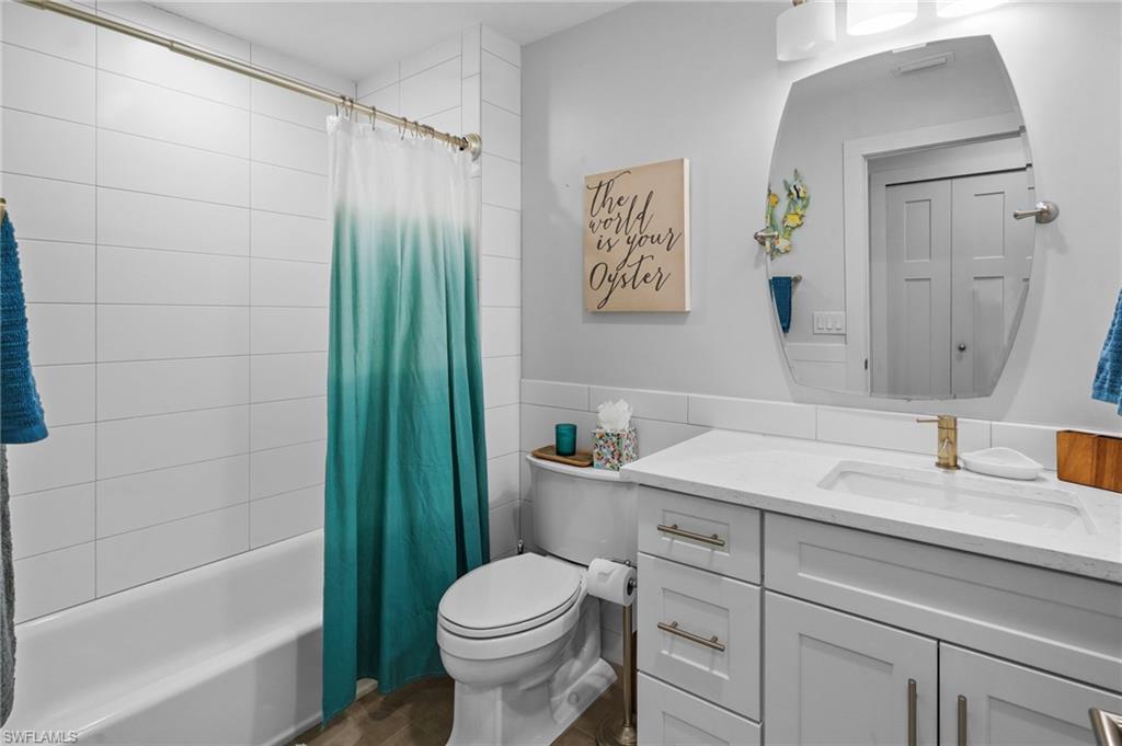 LAKE MUREX - Residential Lease